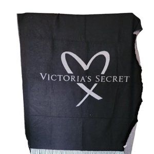 Victorias Secret Pink & Black Tattered Ends One Size Throw & Decorative Blanket